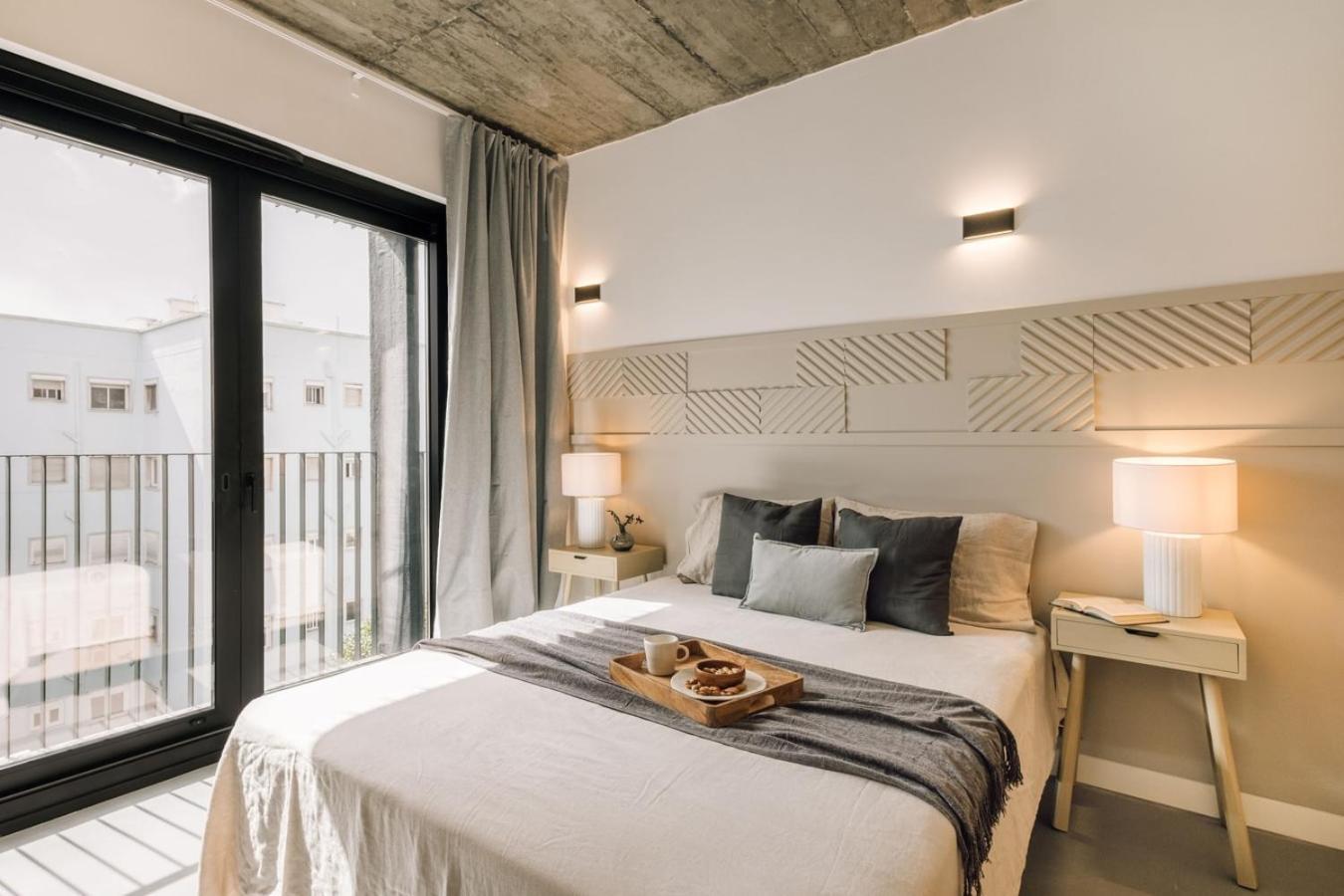 Vouga - 2 Bedrooms And Parking In Santo Antonio Apartment Lissabon